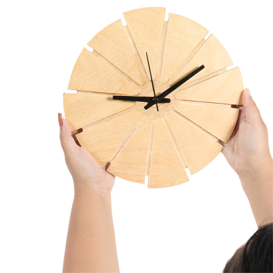 Kaze - Sunburst Clock