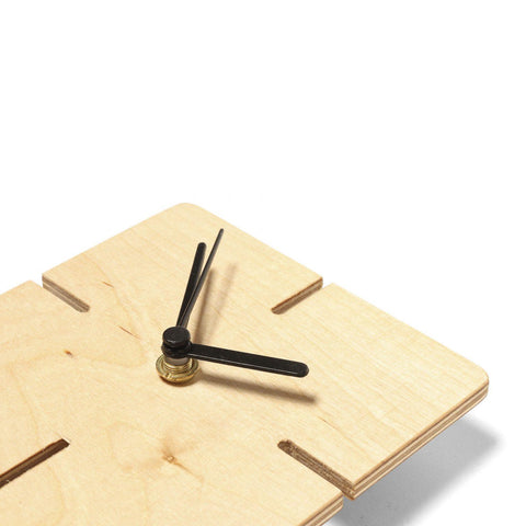 Tokei – Table Clock