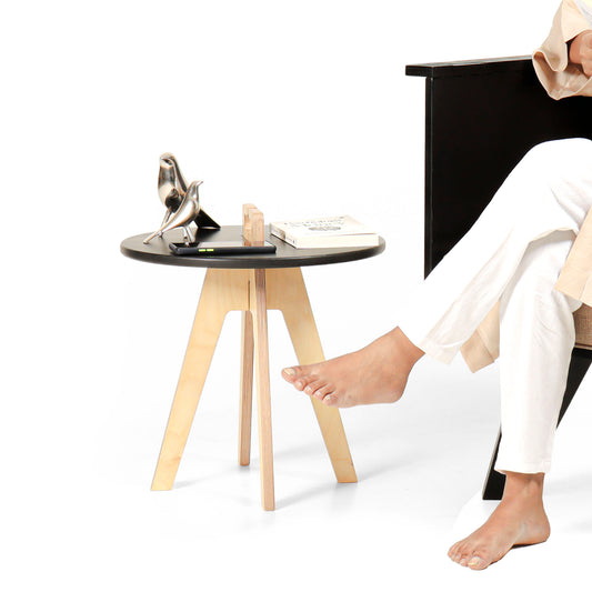 Kshaar – Side table