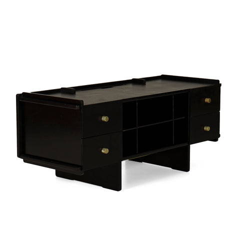 Soru – Credenza