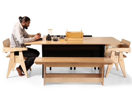 Nere - Dining Table